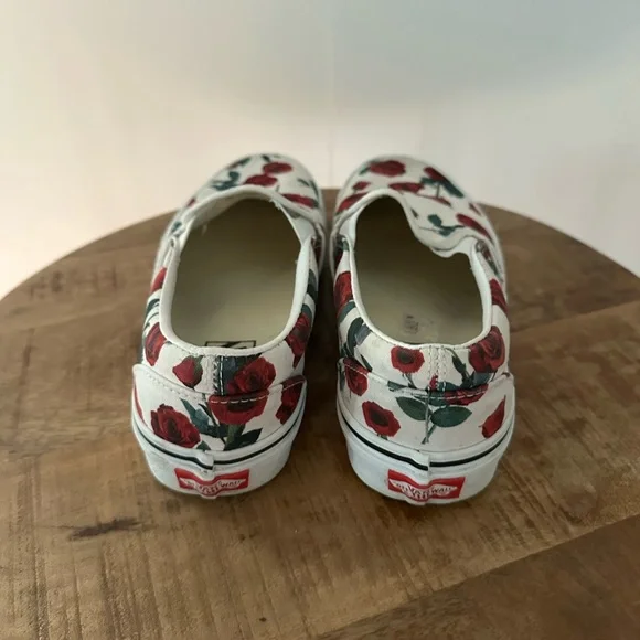 Vans Slip-On Red Roses White Shoes - Picture 3 of 4
